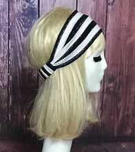 Load image into Gallery viewer, Striped Black White Knit Headband