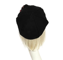 Load image into Gallery viewer, Black Wool Beret Plaid Flower