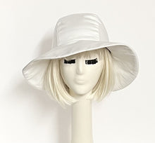 Load image into Gallery viewer, White Sun Hat
