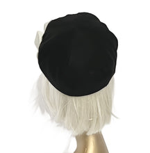 Load image into Gallery viewer, Beret Hat Flower