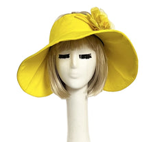 Load image into Gallery viewer, Yellow Sun Visor Hat Flower
