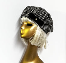 Load image into Gallery viewer, Houndstooth Beret Bow