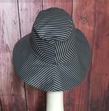 Load image into Gallery viewer, Striped Wide Brim Hat