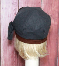 Load image into Gallery viewer, Vintage Wool Beret Bow