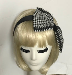 Satin headband with gingham black white bow
