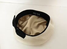 Load image into Gallery viewer, White Beret Hat Bow
