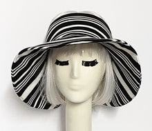 Load image into Gallery viewer, Sun Visor Hat