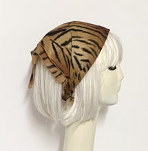 Load image into Gallery viewer, Cheetah Chiffon Scarf