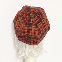 Load image into Gallery viewer, Red Plaid Beret Hat