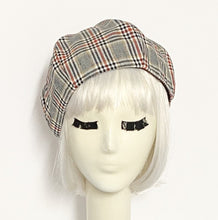 Load image into Gallery viewer, Plaid Beret Hat