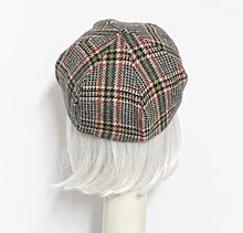 Load image into Gallery viewer, Plaid Beret Hat