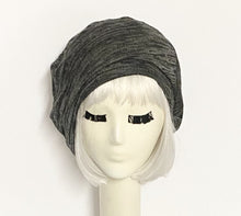 Load image into Gallery viewer, Knit Beret