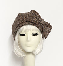 Load image into Gallery viewer, Beret Hat Bow