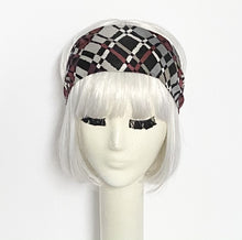 Load image into Gallery viewer, Abstract Knit Headband