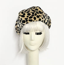 Load image into Gallery viewer, Faux Fur Beret Hat