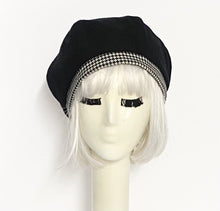 Load image into Gallery viewer, Wool Beret Hat