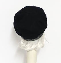 Load image into Gallery viewer, Black Wool Beret Hat