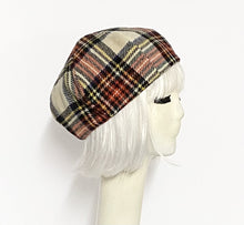 Load image into Gallery viewer, Wool Plaid Beret Hat